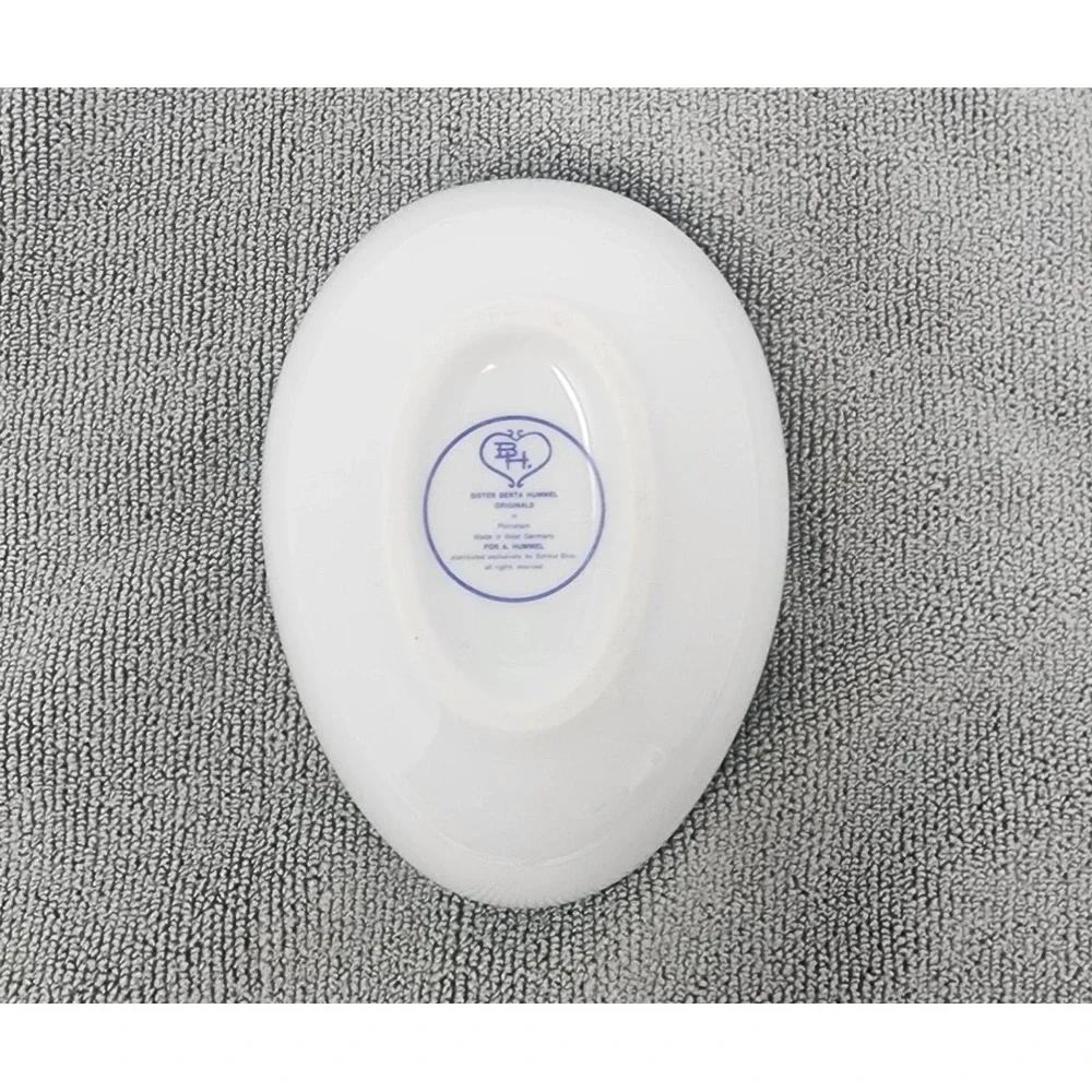Vtg Sister Berta Hummel Original Porcelain Egg Shape Trinket/Jewelry Box